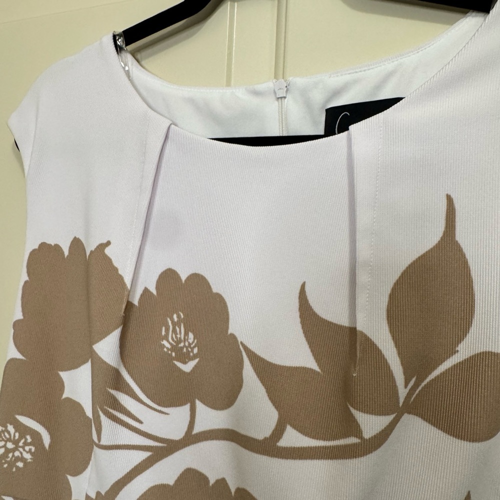 Connected Apparel White and Tan Floral Midi Dress - Picture 4 of 5